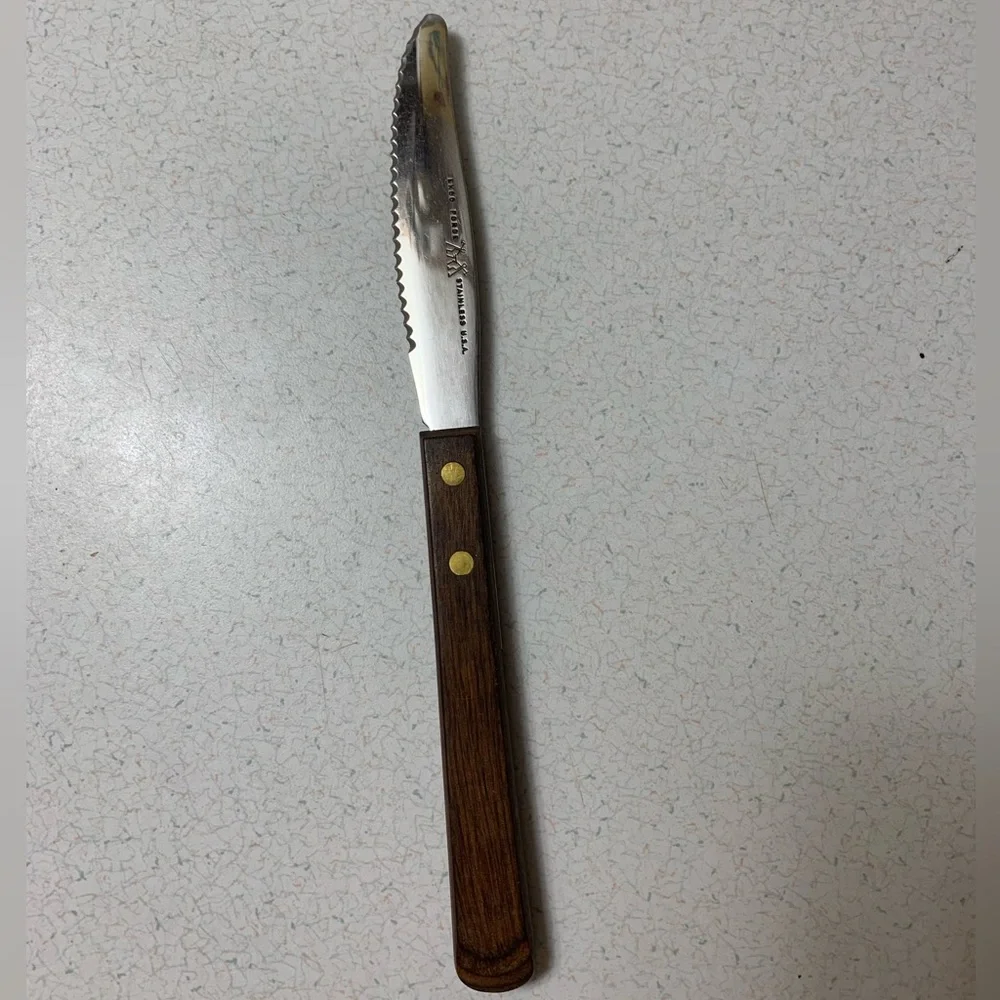 Ekco Forge Stainless USA Vintage Knife Lot of 2 Knives Gorgeous Set of Two